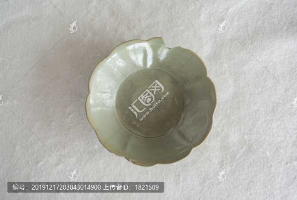 瓷器