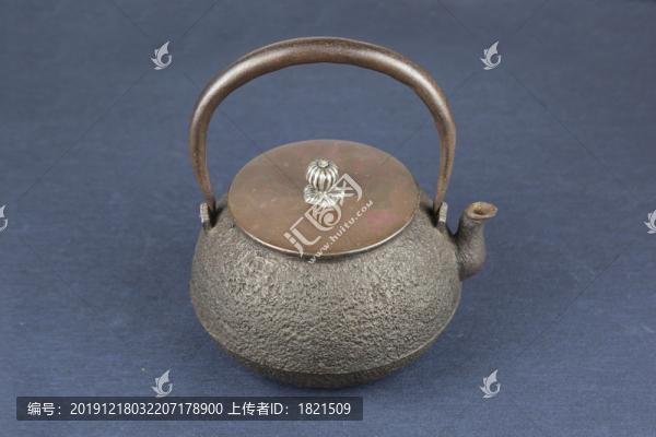 鐵瓶