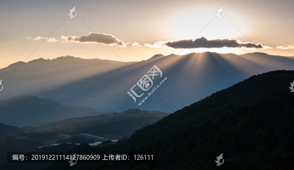 東川山脈晨光