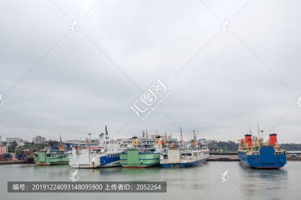跨海渡輪港口