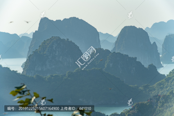 下龍灣