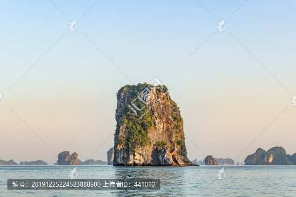 下龍灣