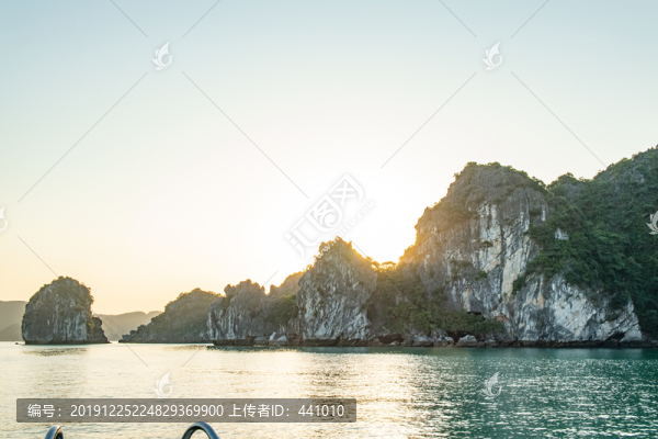 下龍灣
