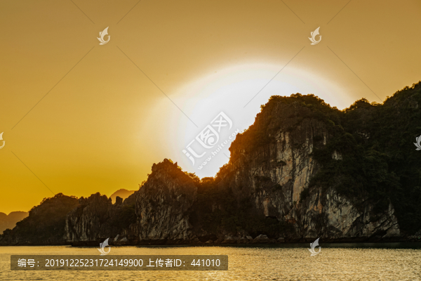 下龍灣
