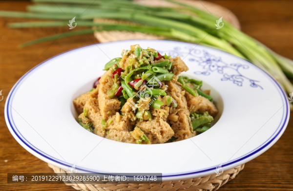 豆角拌面筋