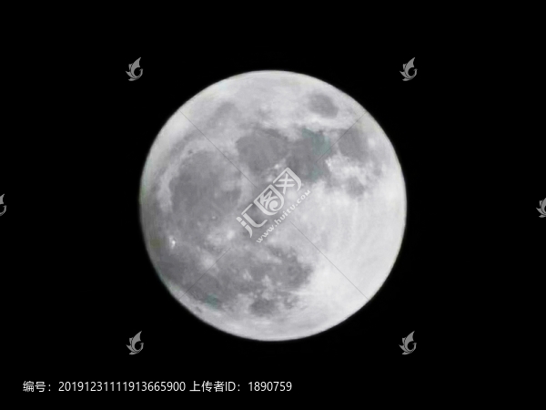 月球