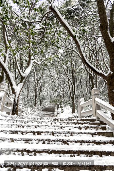 風雪蘇州靈巖山