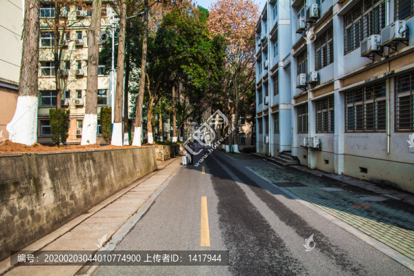高校宿舍區(qū)