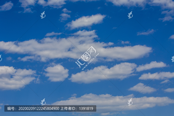 藍(lán)天白云
