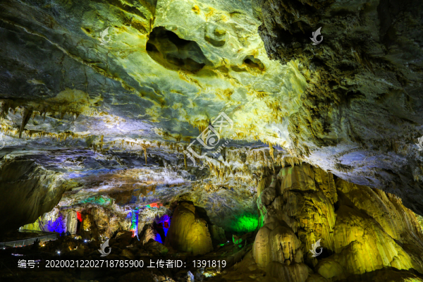 巴馬水晶宮景區(qū)