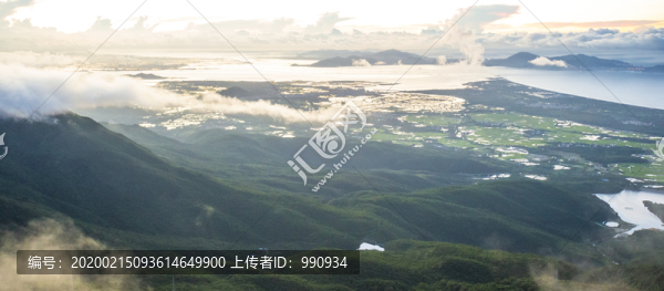 遠(yuǎn)山