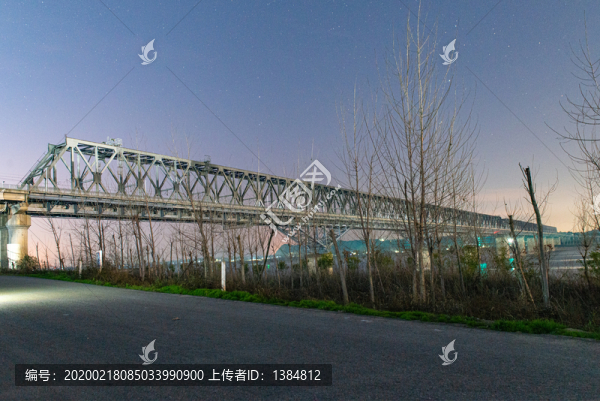 枝城長(zhǎng)江大橋夜景