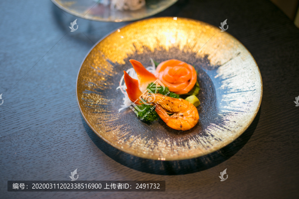三文魚日料
