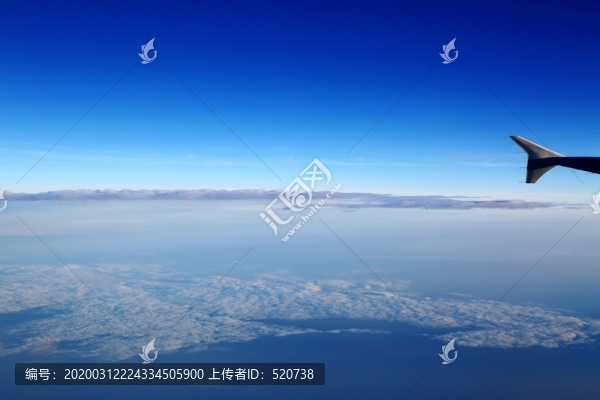 天空云朵