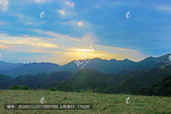 十八里長峽草坪