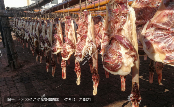板鴨香腸臘味