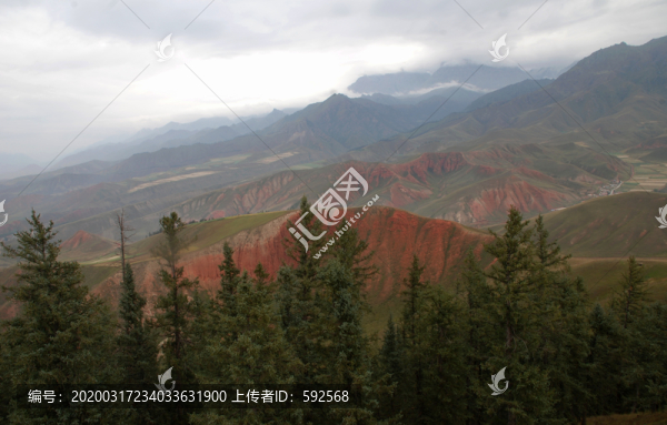 卓爾山風光
