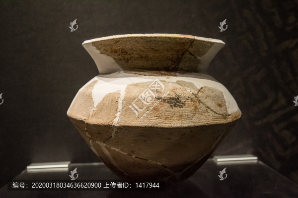原始瓷尊