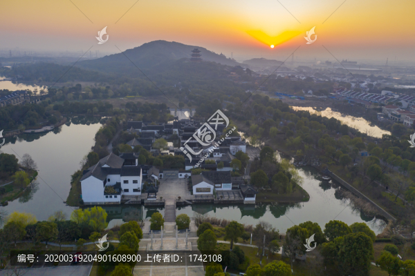 河陽山日出