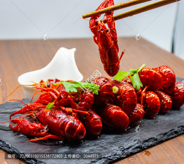 麻辣小龍蝦