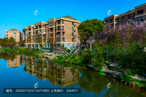 鄉(xiāng)村小河