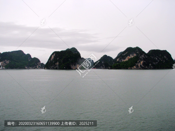 下龍灣
