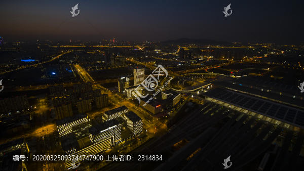 南京南站夜景