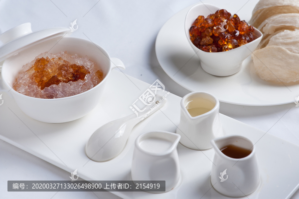 冰花桃油燉官燕