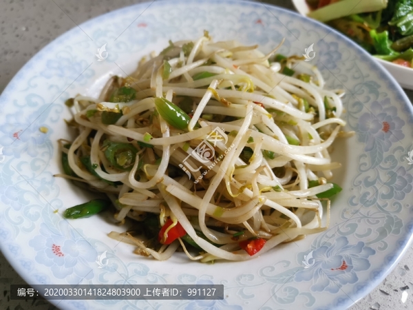清炒豆芽