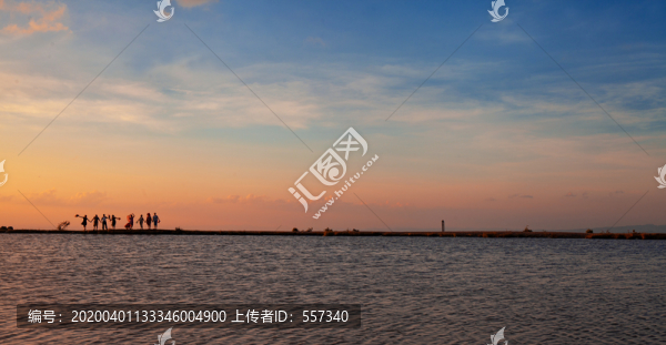 高坡天池