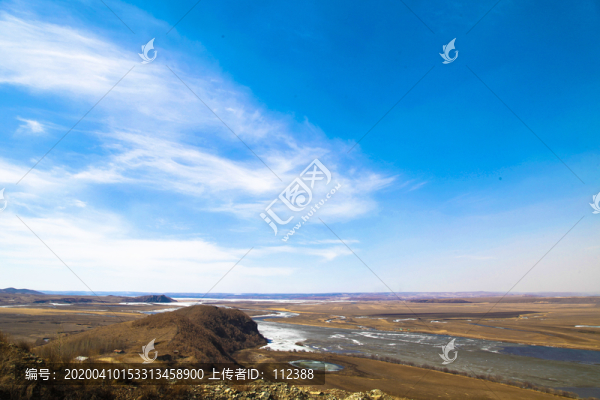 祖國河山藍(lán)天白云山區(qū)風(fēng)景
