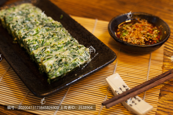 菠菜雞蛋卷