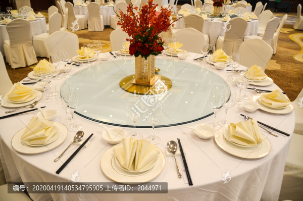 餐具擺設(shè)