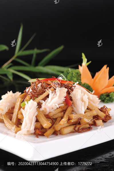 杏鮑菇炒魷魚