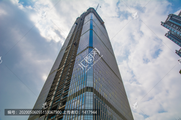 建設(shè)中的摩天大樓