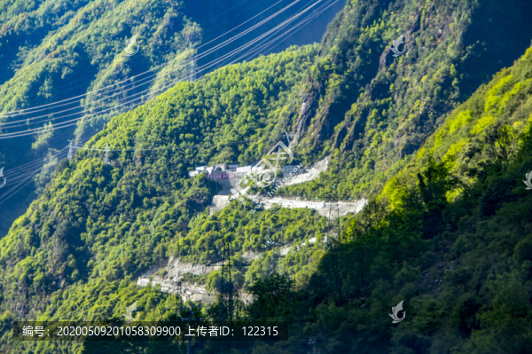 雅康高速二郞山隧道