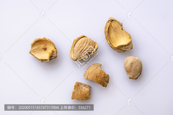 干果開口杏仁