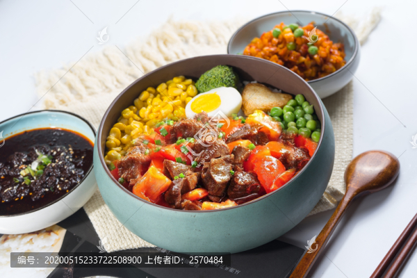 番茄牛肉飯