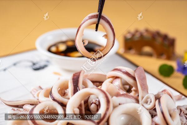 白灼鮮魷