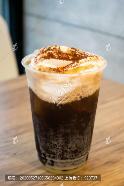雪頂咖啡
