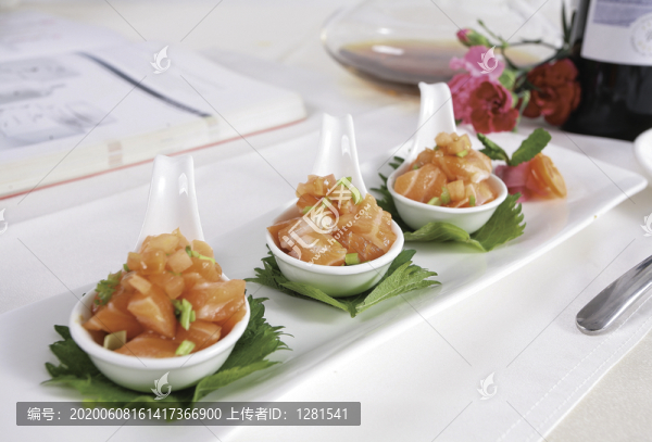 三文魚沙律