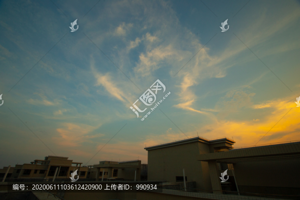 天空