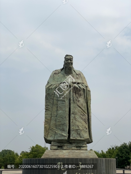 孔子雕塑