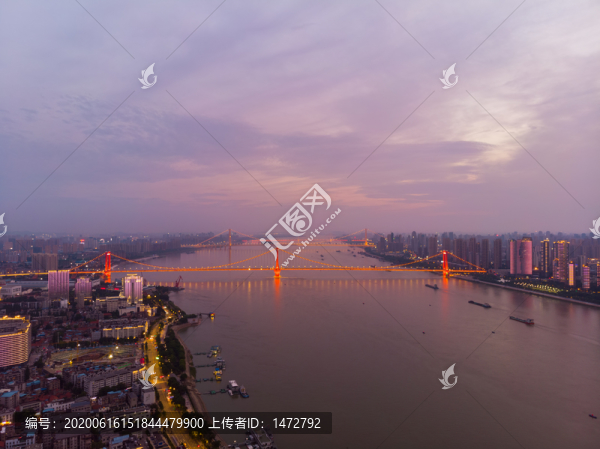 湖北武漢城市航拍傍晚和夜景風(fēng)光