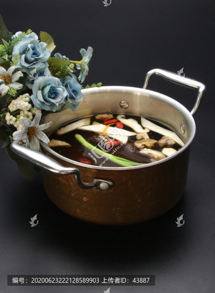 菌湯鍋