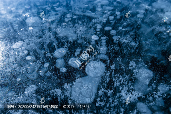 冰氣泡
