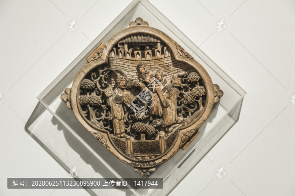 戲曲人物木雕