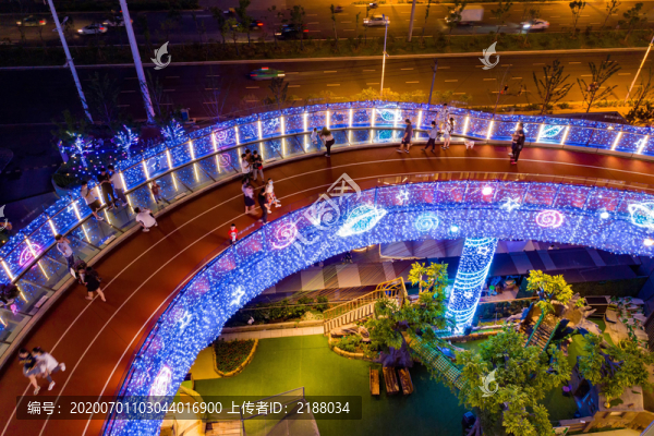 合肥萬象匯空中跑道