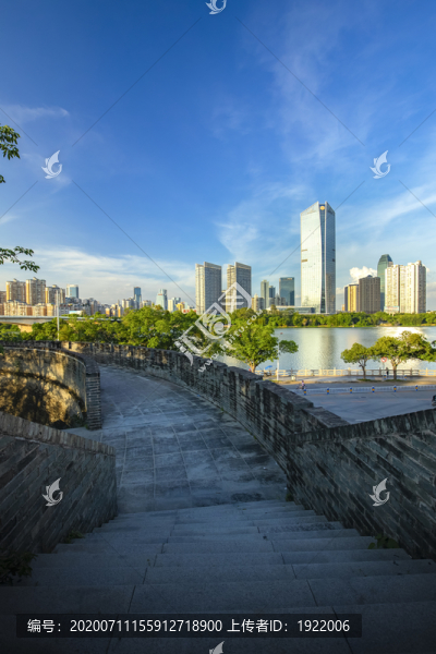 中國(guó)廣東省惠州市朝京門都市風(fēng)光