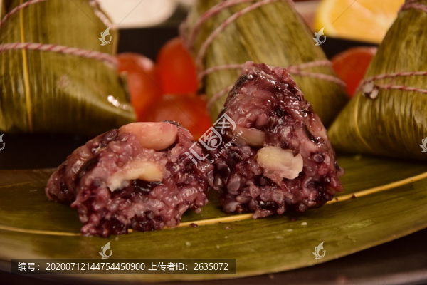 冰糖蓮子紫米粽子